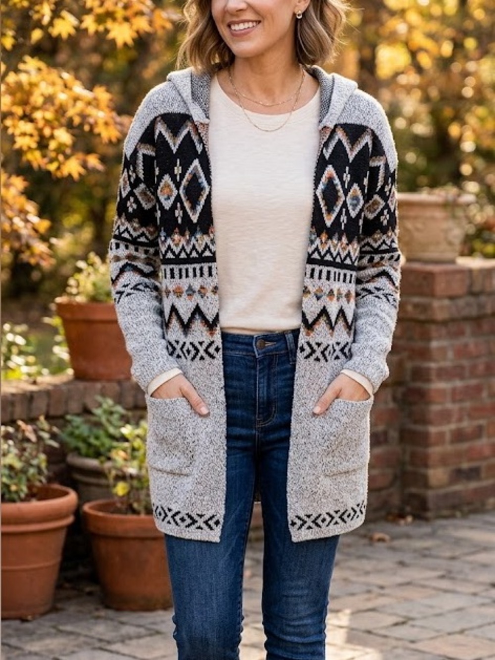 Open-Front Patterned Knit Cardigan - Gray/Black